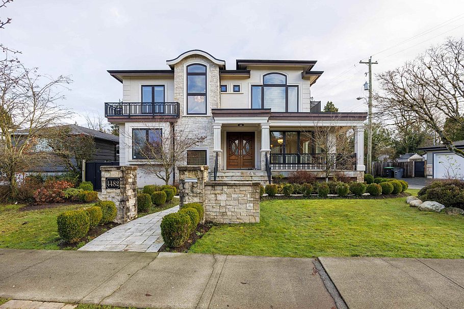 4482 Brakenridge Street Vancouver, BC - 1
