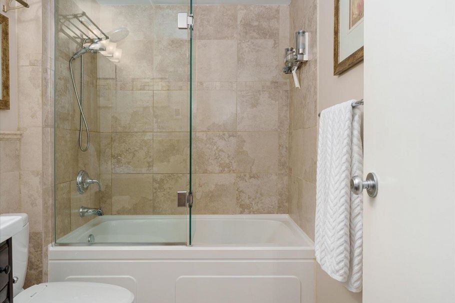 304 1274 Barclay Street Vancouver, BC - 17