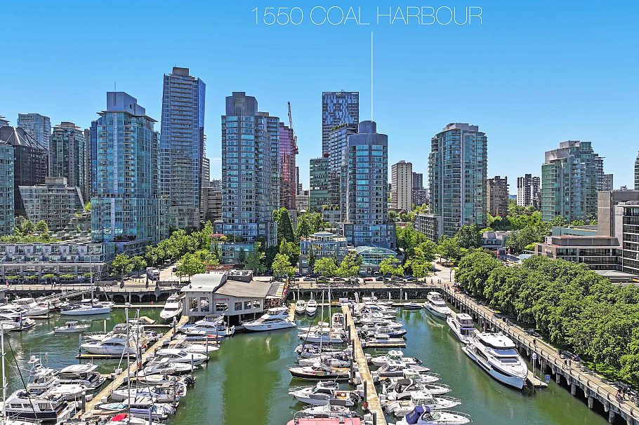 L302 1550 Coal Harbour Quay Vancouver, BC - 1