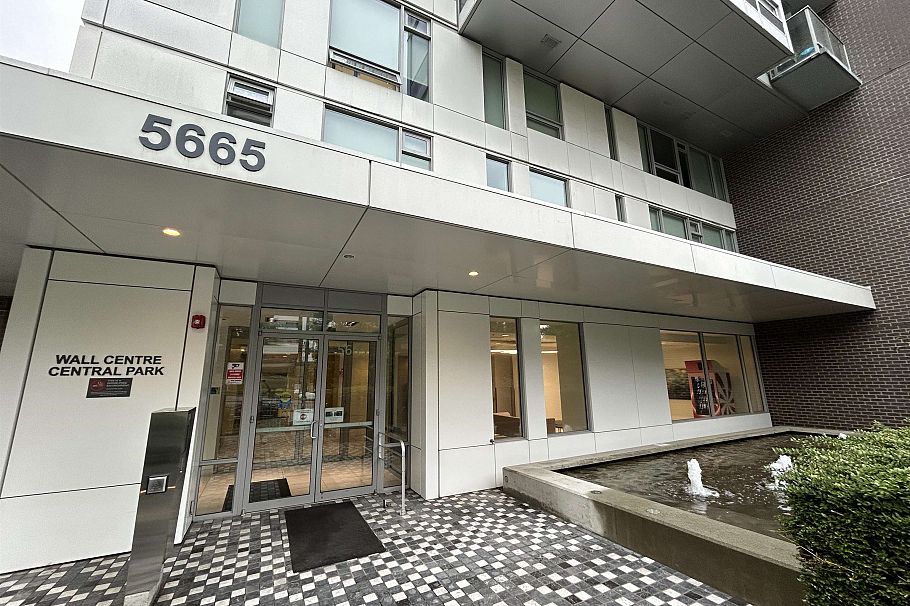 613 5665 Boundary Road Vancouver, BC - 4