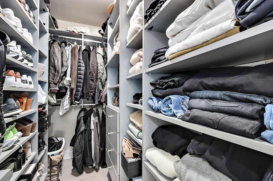 303 8 Smithe Mews Vancouver, BC - 21