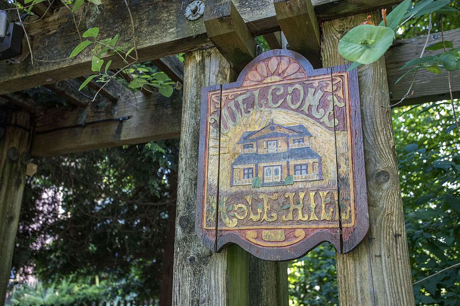 2 1152 Comox Street Vancouver, BC - 35