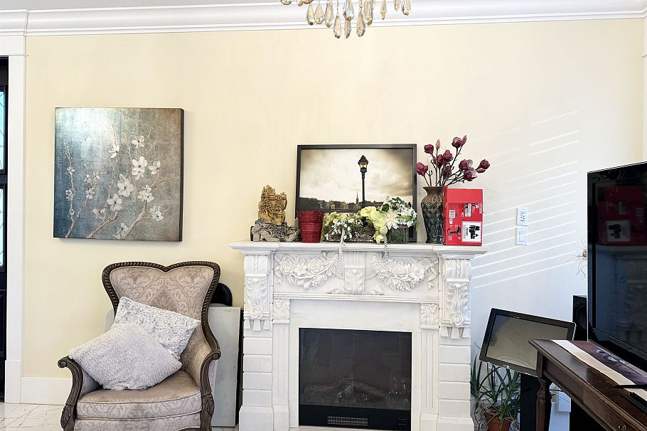 1562 W 40th Avenue Vancouver, BC - 8