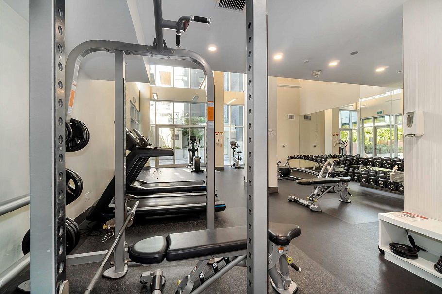 808 3581 E Kent Avenue North Vancouver, BC - 21