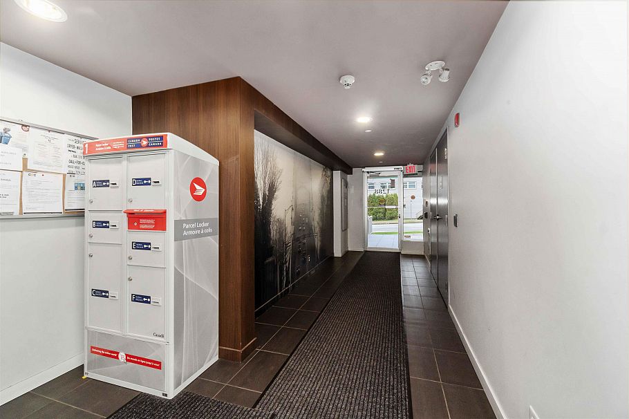 213 1288 Chesterfield Avenue North Vancouver, BC - 30