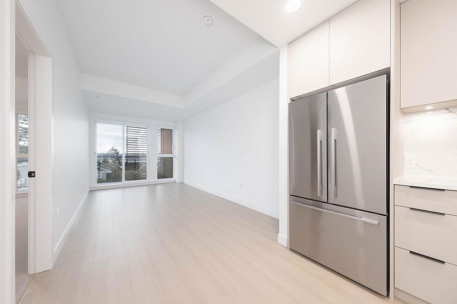 310 422 E 3rd Street North Vancouver, BC - 7