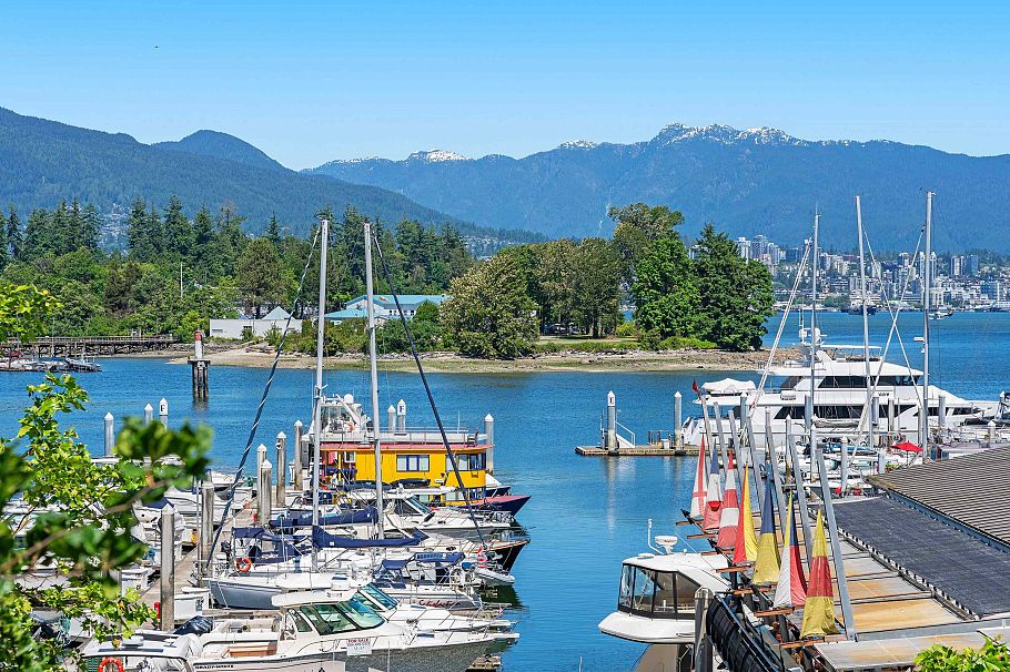 L302 1550 Coal Harbour Quay Vancouver, BC - 29