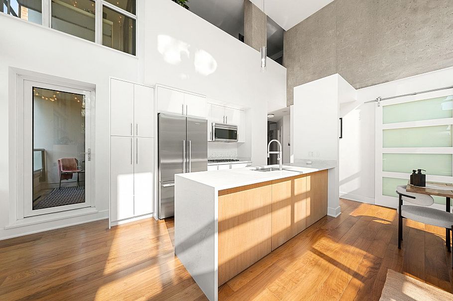 407 988 Richards Street Vancouver, BC - 9