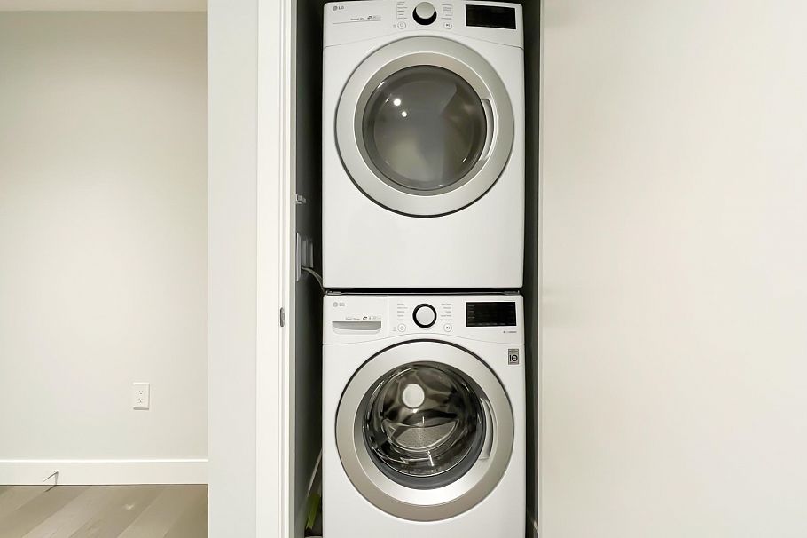 1304 5410 Shortcut Road Vancouver, BC - 15