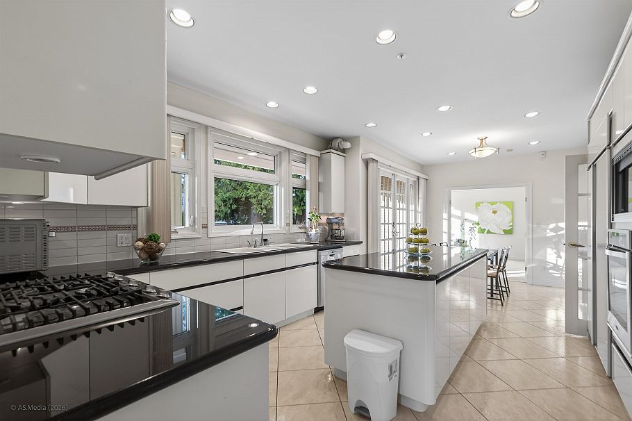 6787 Montgomery Street Vancouver, BC - 9