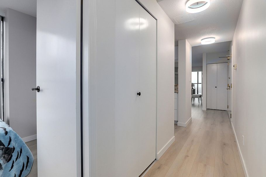 810 1268 W Broadway Vancouver, BC - 18