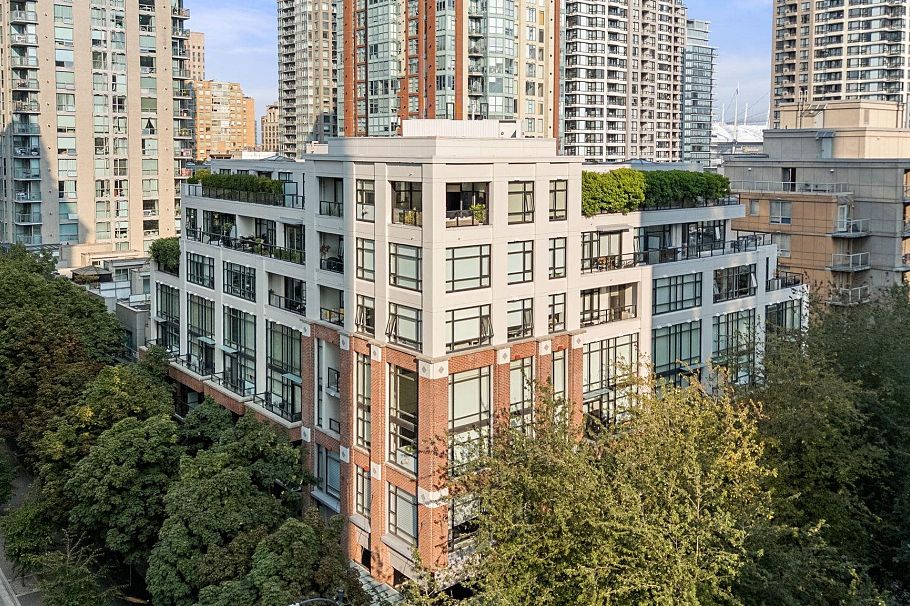 407 988 Richards Street Vancouver, BC - 37