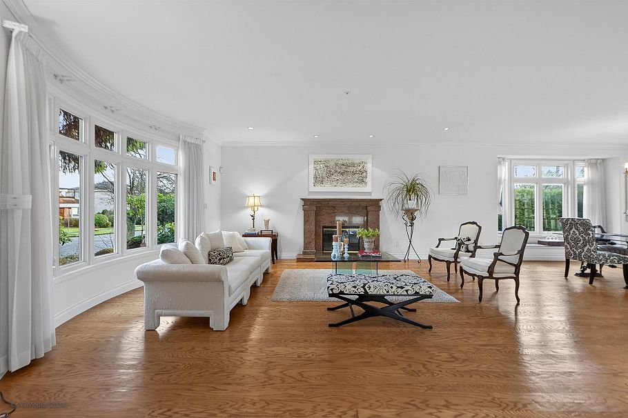 6787 Montgomery Street Vancouver, BC - 3