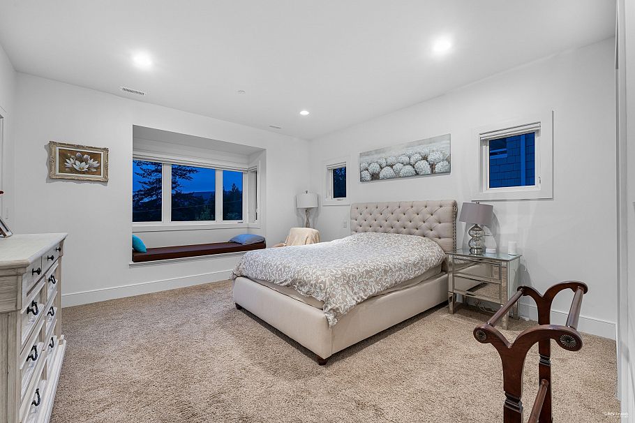 4061 St. Pauls Avenue North Vancouver, BC - 20