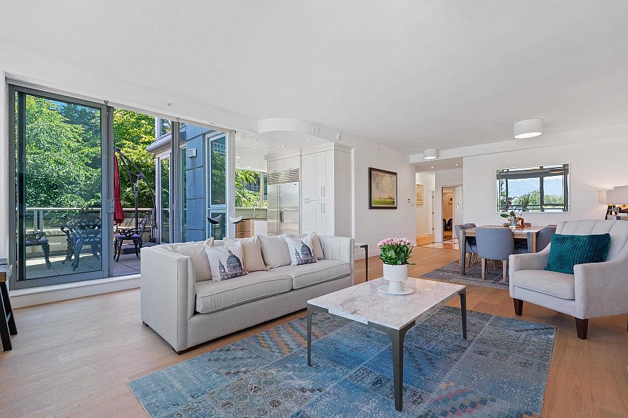 L302 1550 Coal Harbour Quay Vancouver, BC - 7