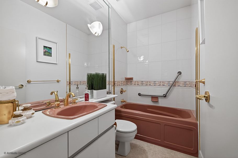 6787 Montgomery Street Vancouver, BC - 16