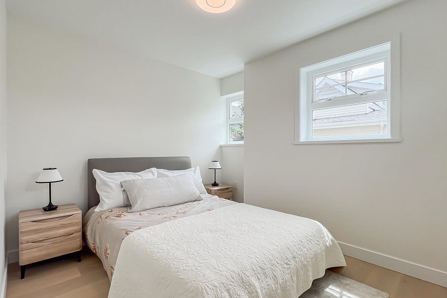 1155 Keefer Street Vancouver, BC - 5