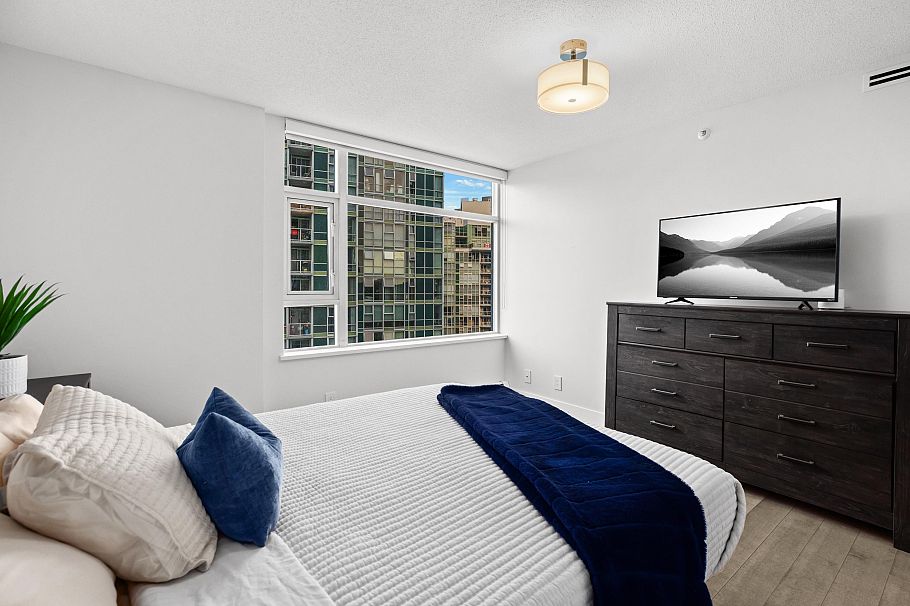 2006 198 Aquarius Mews Vancouver, BC - 18