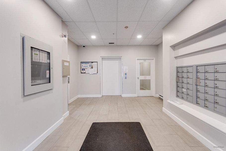 210 4989 Duchess Street Vancouver, BC - 15