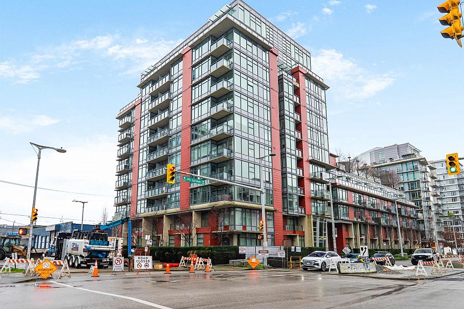 202 38 W 1st Avenue Vancouver, BC - 1