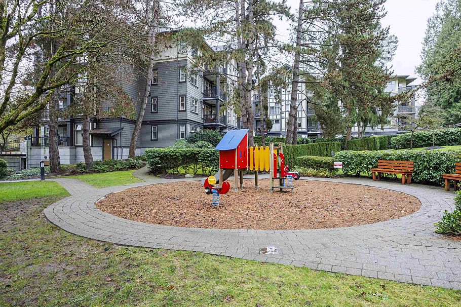 116 4885 Valley Drive Vancouver, BC - 27