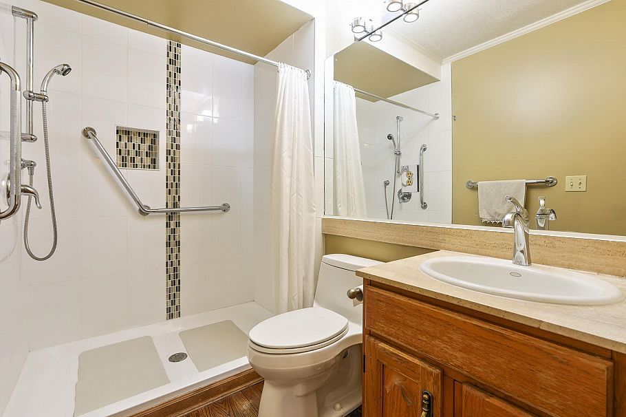 1091 Richelieu Avenue Vancouver, BC - 13