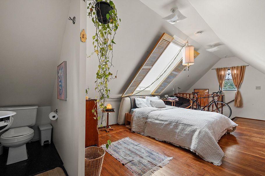 1829 1831 W 2nd Avenue Vancouver, BC - 35