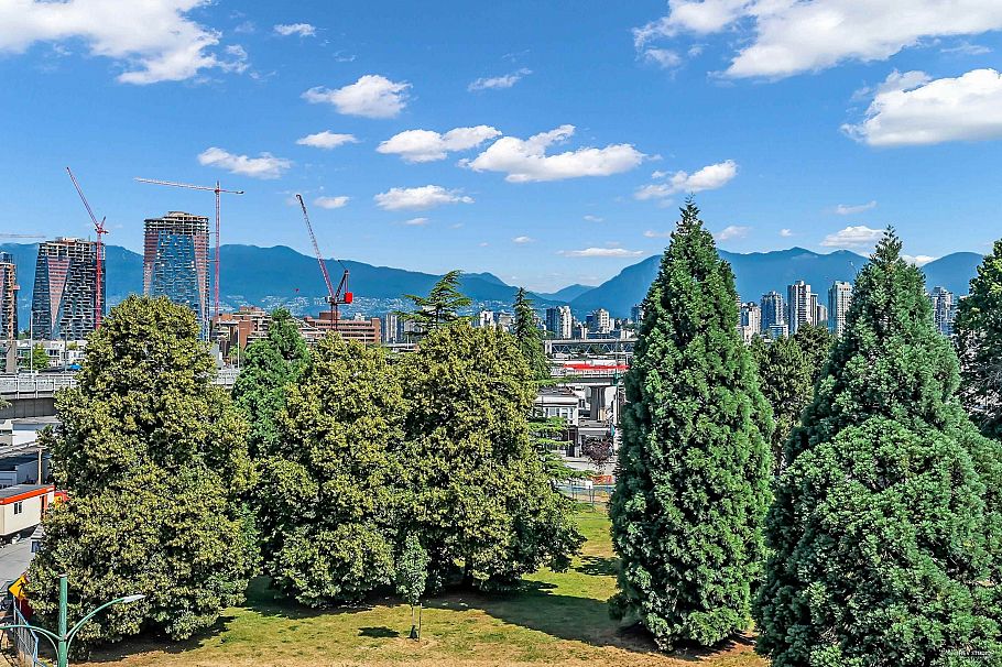 404 1529 W 6th Avenue Vancouver, BC - 26