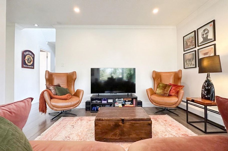 306 1250 W 12th Avenue Vancouver, BC - 5