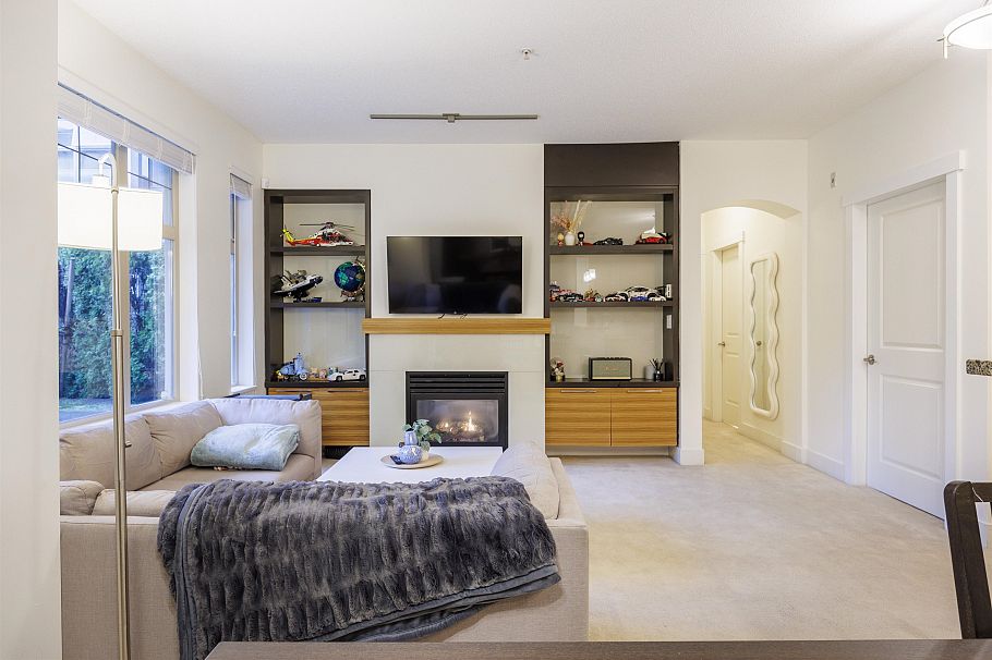 116 4885 Valley Drive Vancouver, BC - 4