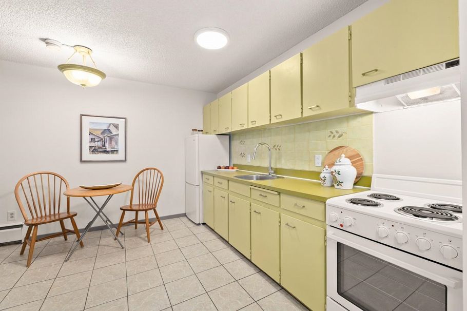 312 2033 W 7th Avenue Vancouver, BC - 14