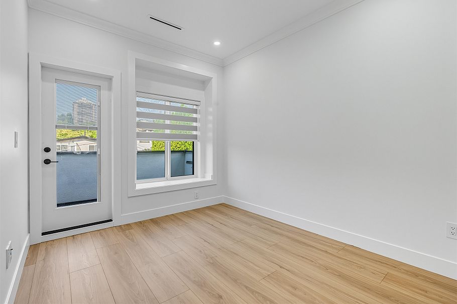 3749 Union Street Burnaby, BC - 23