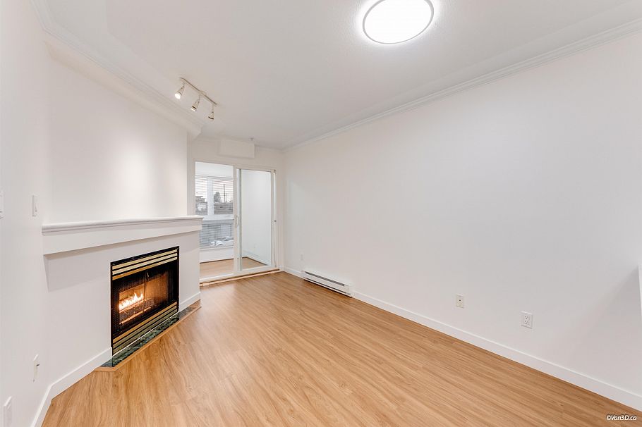 210 4989 Duchess Street Vancouver, BC - 5