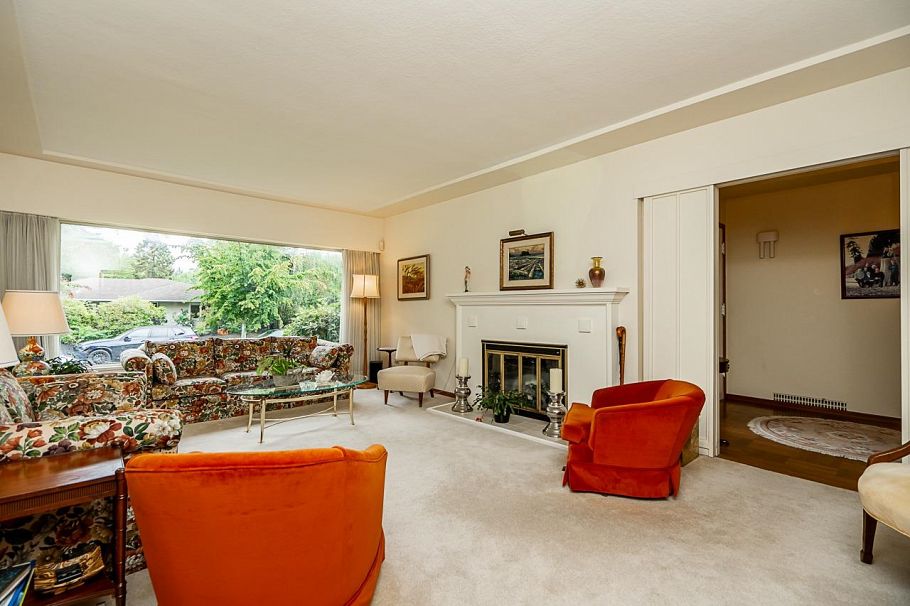 4930 Queensland Road Vancouver, BC - 7