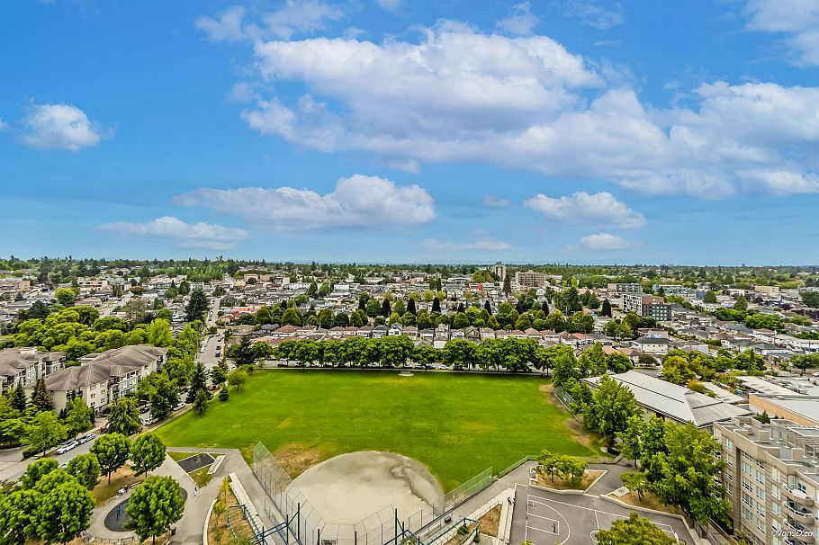 1803 5189 Gaston Street Vancouver, BC - 26