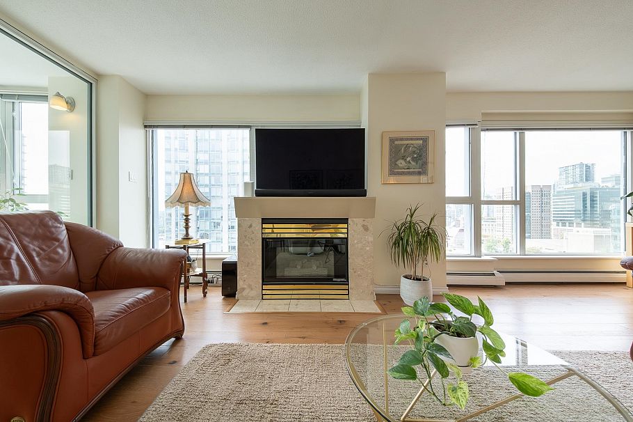 2204 183 Keefer Place Vancouver, BC - 7