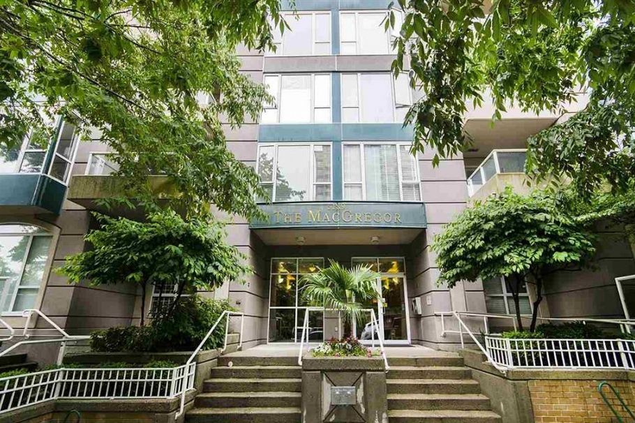 1408 5189 Gaston Street Vancouver, BC - 1