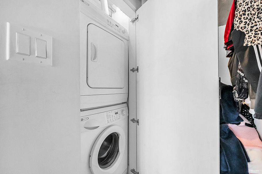 404 1529 W 6th Avenue Vancouver, BC - 19