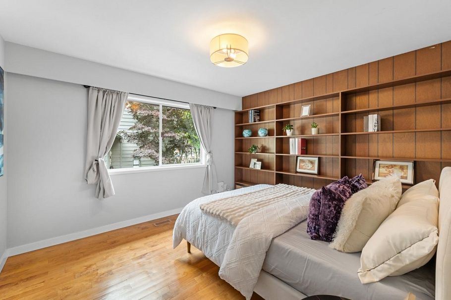 5670 Kullahun Drive Vancouver, BC - 12