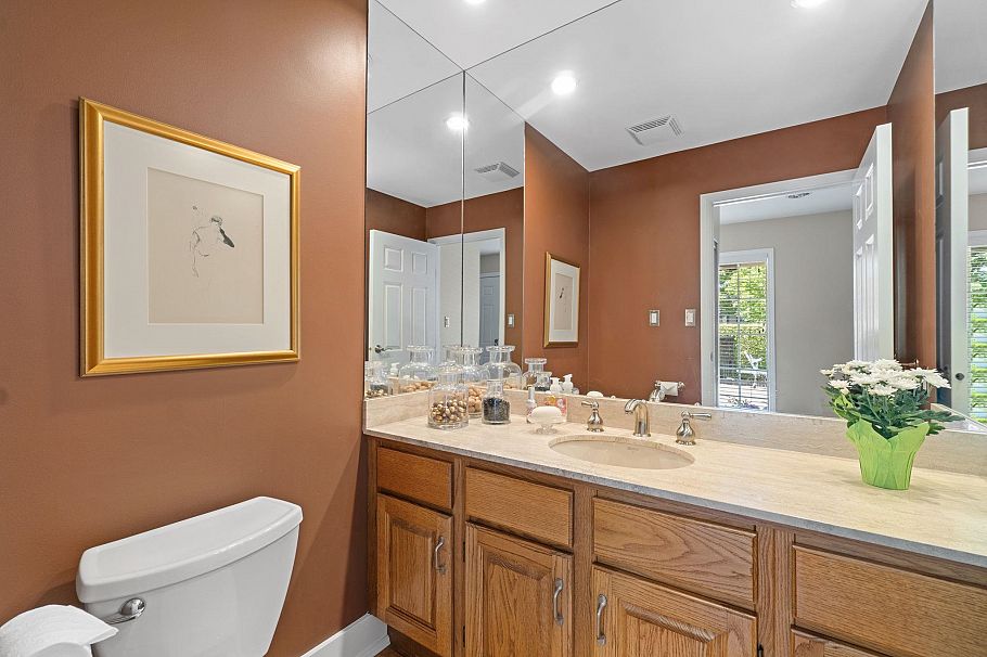 7215 Wiltshire Street Vancouver, BC - 25