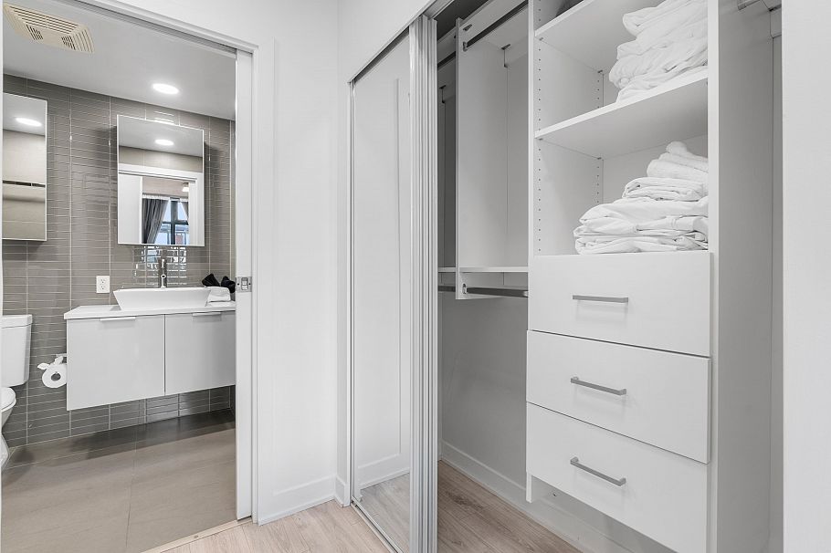 801 128 W Cordova Street Vancouver, BC - 31