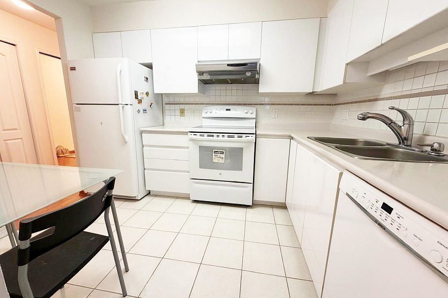 604 5899 Wilson Avenue Burnaby, BC - 7