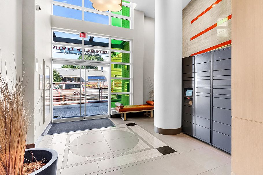 768 2080 W Broadway Vancouver, BC - 20