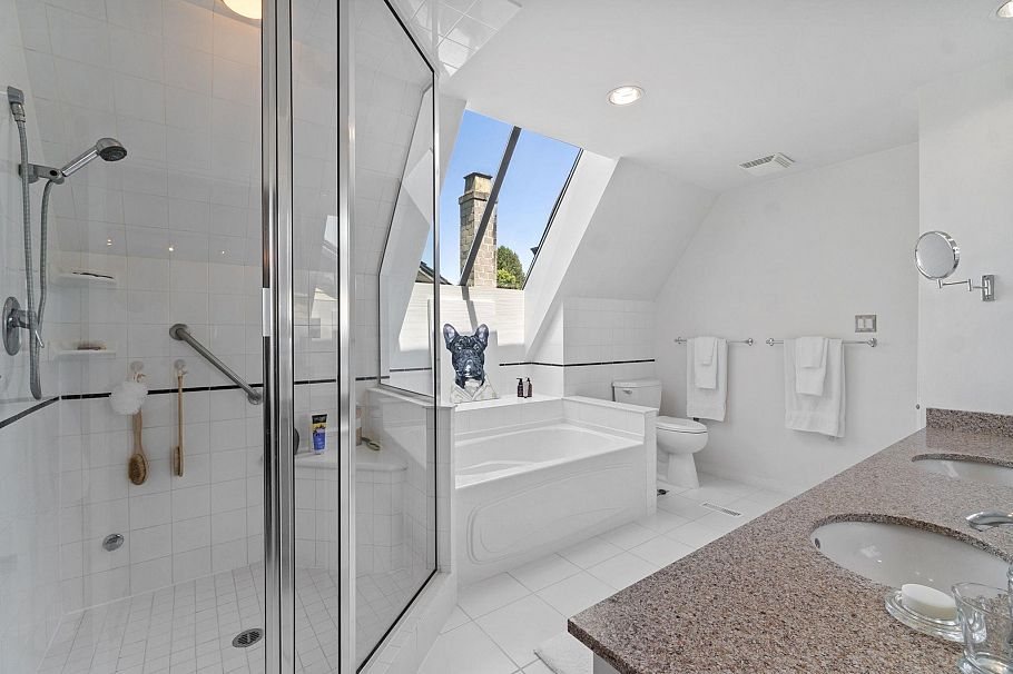 7215 Wiltshire Street Vancouver, BC - 23