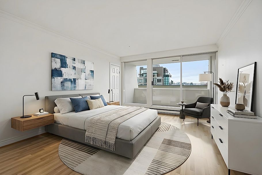 205 1600 Howe Street Vancouver, BC - 9