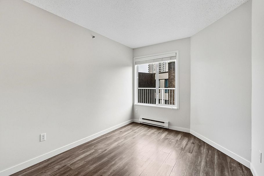 403 1147 Nelson Street Vancouver, BC - 10