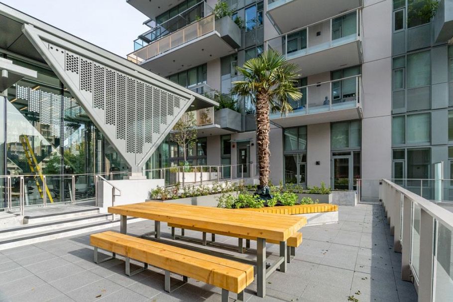 1702 1180 BROUGHTON STREET, Vancouver BC V6G 2B1 Vancouver, BC - 2