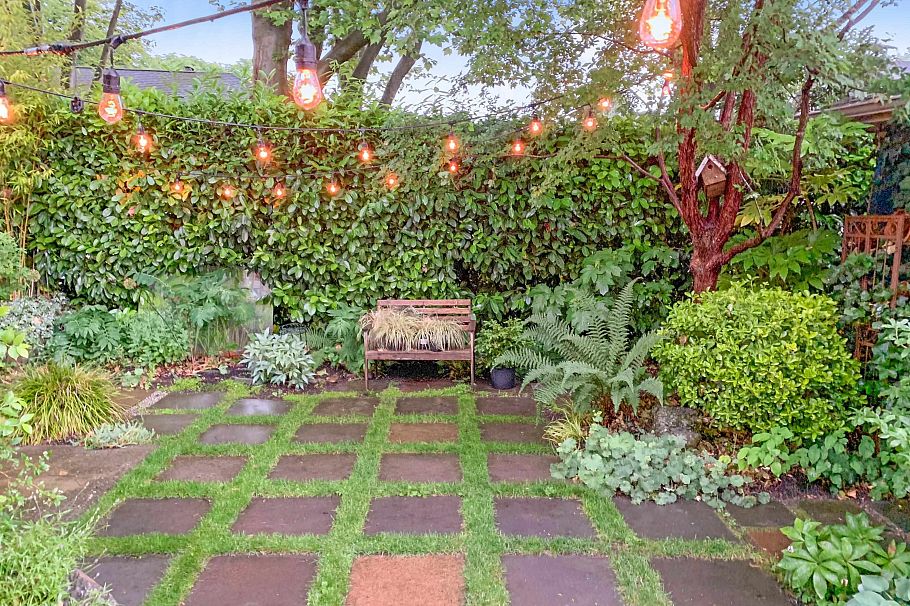 2906 W 12th Avenue Vancouver, BC - 25