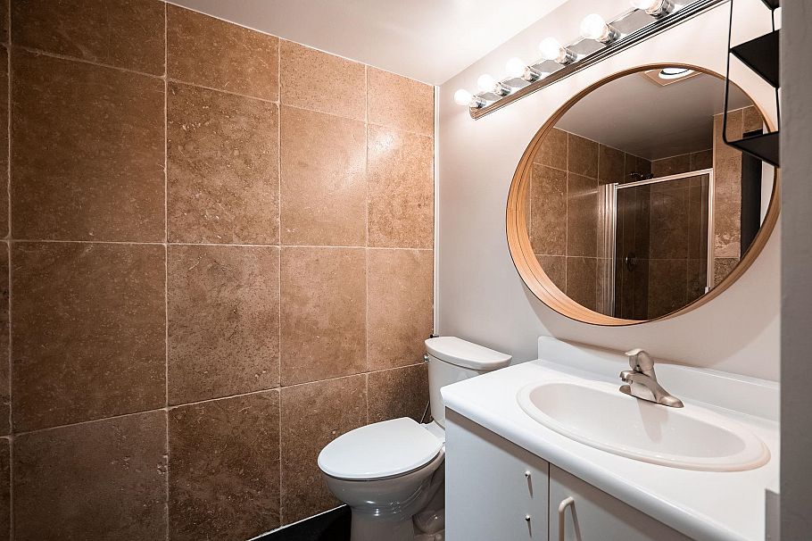 403 1147 Nelson Street Vancouver, BC - 21