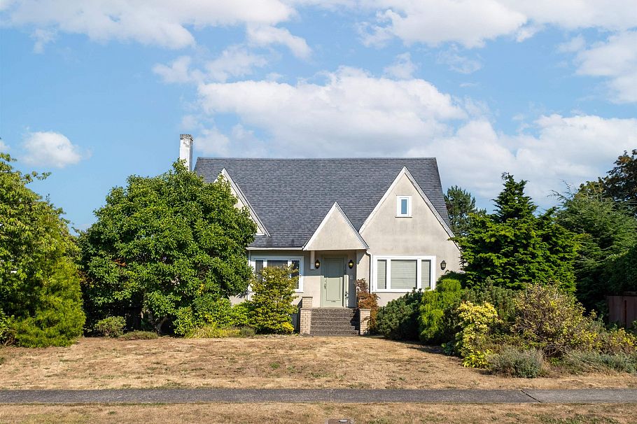 1758 Western Parkway Vancouver, BC - 10